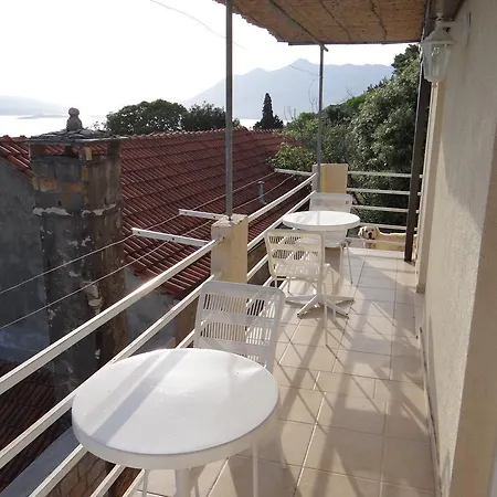 Milan Borje Hébergement de vacances *