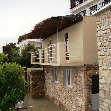 Holiday home Milan Borje *